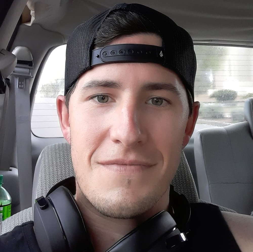 Meet your Posher, Beau